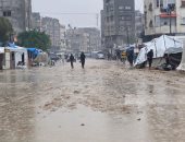 فيضانات الشتاء تضاعف أزمة النازحين فى قطاع غزة المحاصر