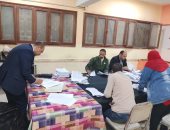 لقطات من فرز أصوات الناخبين فى انتخابات مجلس النواب بالجيزة