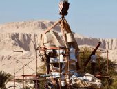 اليوم.. تنصيب أحد تماثيل أمنحتب الثالث فى معبد ملايين السنين بالبر الغربى