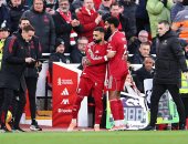 دموع وتصفيق وأرقام قياسية فى ليلة عودة محمد صلاح التاريخية.. فيديو وصور