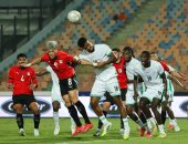 إمام عاشور لاعب منتخب مصر