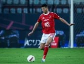 أشرف دارى مدافع الأهلي