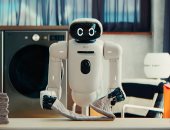 روبوت لطي الملابس وغسل الموباعين