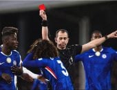 طرد كوكوريلا لاعب تشيلسي