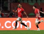 الملك يكتب التاريخ.. محمد صلاح يتربع على عرش قياسي جديد في أمم أفريقيا