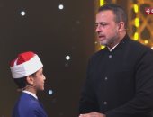 الداعية مصطفى حسنى مع عمر على