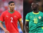 ساديو مانى لاعب منتخب السنغال وأشرف حكيمى لاعب منتخب المغرب