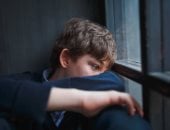 علامات الحزن عند الاطفال 