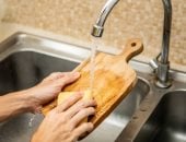 تنظيف الخشب