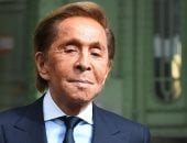  مصمم الأزياء الراحل فالنتينو