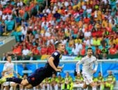 فان بيرسي «الطائر» يزين قائمة أجمل أهداف هولندا في كأس العالم.. فيديو