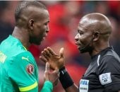 الحكم جان جاك ندالا ونيكولاس جاكسون مهاجم السنغال