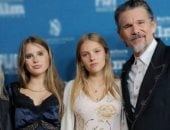 إيثان هوك وعائلته