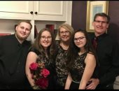 جونسون مع عائلته