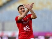 ياسين مرعى مدافع الاهلى