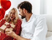 تشترى إيه في عيد الحب