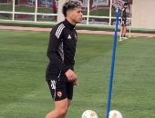 إمام عاشور لاعب الأهلى