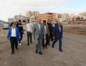 محافظ القاهرة يتفقد سوقي «الأمل والمنهل» الجديدين