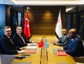 وزراء الإعلام والثقافة والسياحة والنقل البحري الصومالي والإعلام والاتصال الجماهيري التركي