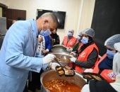 محافظ جنوب سيناء يتفقد مطابخ إعداد وجبات إفطار الصائمين بالطور 