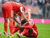 ألفونسو ديفيز لاعب البايرن بعد إصابته 