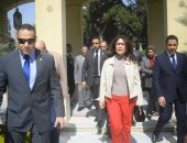 وزيرة الثقافة تتفقد الأوبرا