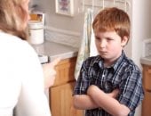 جمل تشجع طفلك على الكذب أحذر منها 