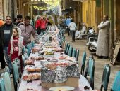 أهالى البراجيل بالجيزة ينظمون إفطارا جماعيا للعام الرابع