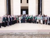 وزير النقل يُكرم الأمهات المثاليات