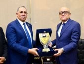 نقيب المحامين يلتقي بمحافظ الأقصر 