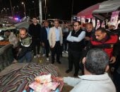 حملات مكبرة لرفع الإشغالات وإزالة المخالفات واستعادة الانضباط بشوارع أسيوط