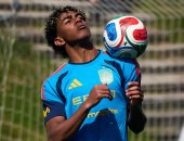 لامين يامال لاعب اسبانيا وبرشلونة