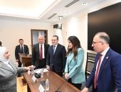 وزيرة الإسكان تشارك في اجتماع لجنة الإسكان