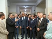 محافظ كفر الشيخ يتفقد تطوير وحدة الغسيل الكلوي بالزعفران