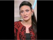 الفنانة التشكيلية منى غريب