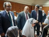 قيادات جامعة القاهرة تتفقد لجان امتحانات نهاية الفصل الدراسي الثاني