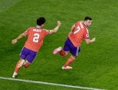 جون ماكين لاعب منتخب اسكتلندا