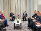وزير الخارجية يلتقي نظيره التونسي 