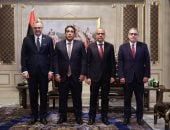 أعضاء المجلس الرئاسي الليبي يلتقون مستشار ترامب