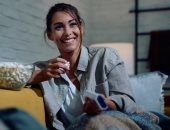 بتتفرج على نفس الفيلم أو المسلسل كتير ومش بتزهق؟