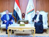 وزير العدل يهنئ رئيسة هيئة النيابة الإدارية بتولي منصبها