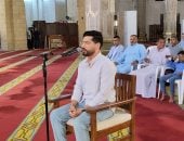 شاب من مطروح يبهر لجنة التحكيم فى دولة التلاوه