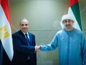 وزير الخارجية يلتقي نظيره الإماراتي