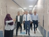 مدير صحة القليوبية يتفقد مستشفى العبور العام