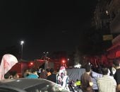 إخماد حريق داخل محل إطارات سيارات فى المطرية