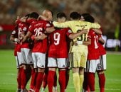 فريق الكرة الأول بالنادي الأهلي 
