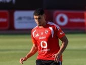 سفيان بنجديدة لاعب النادي الأهلي