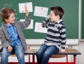 نصائح لمساعدة الطفل على تكوين علاقات صداقة