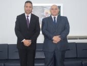 خلال الاجتماع 