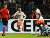 اليونان ضد هولندا